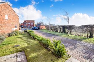 Photo 16- click for photo gallery